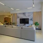 Seijaku Villa